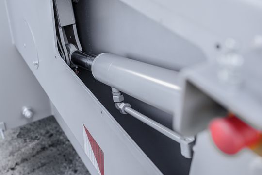 Außen liegender Hydraulikzylinder
